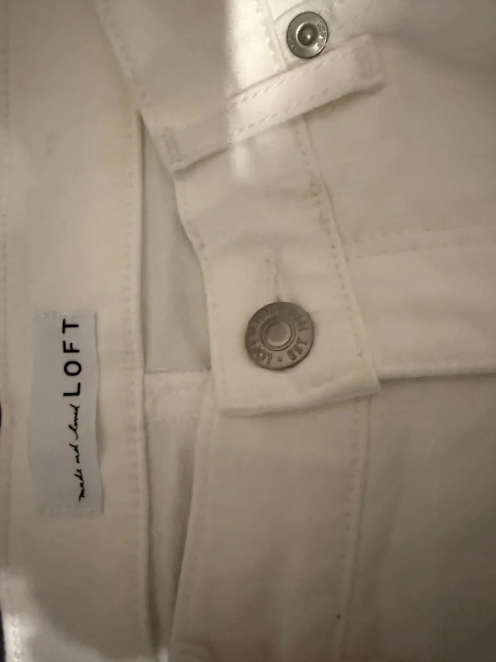 Women’s white jeans LOFT Sz 4/27 new without tags - Picture 5 of 5